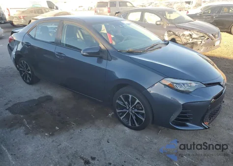 2018 Toyota Corolla L z USA, uszkodzony, nr VIN 5YFBURHE4JP767858